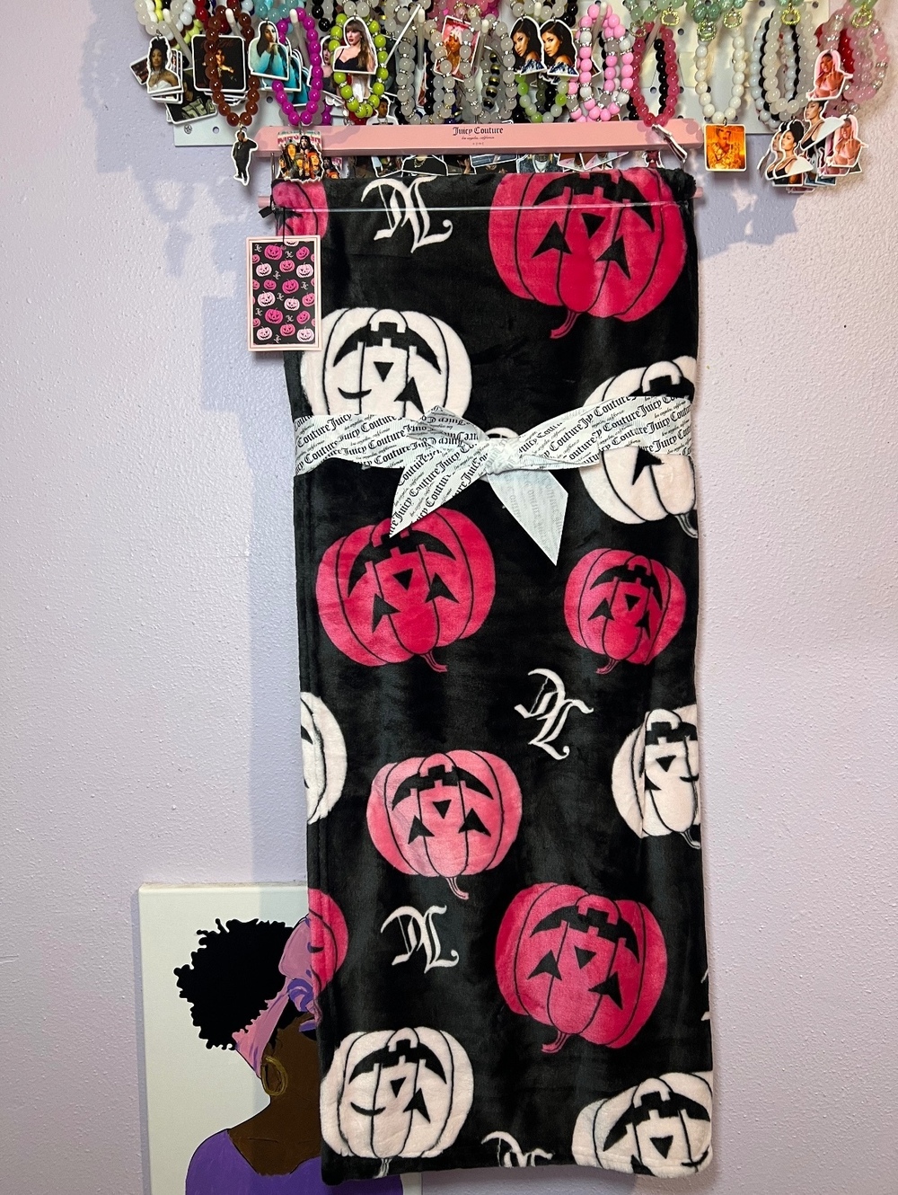 Juicy Couture Halloween Pumpkin Throw Blanket NWT